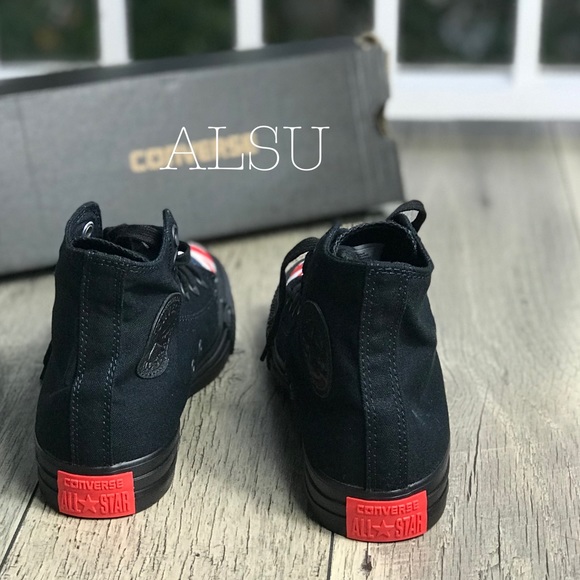 NWT Converse Ctas HI Black Navy Red WMNS AUTHENTIC - Picture 2 of 7